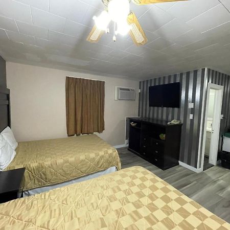 Minnedosa Valley Motor Lodge מראה חיצוני תמונה